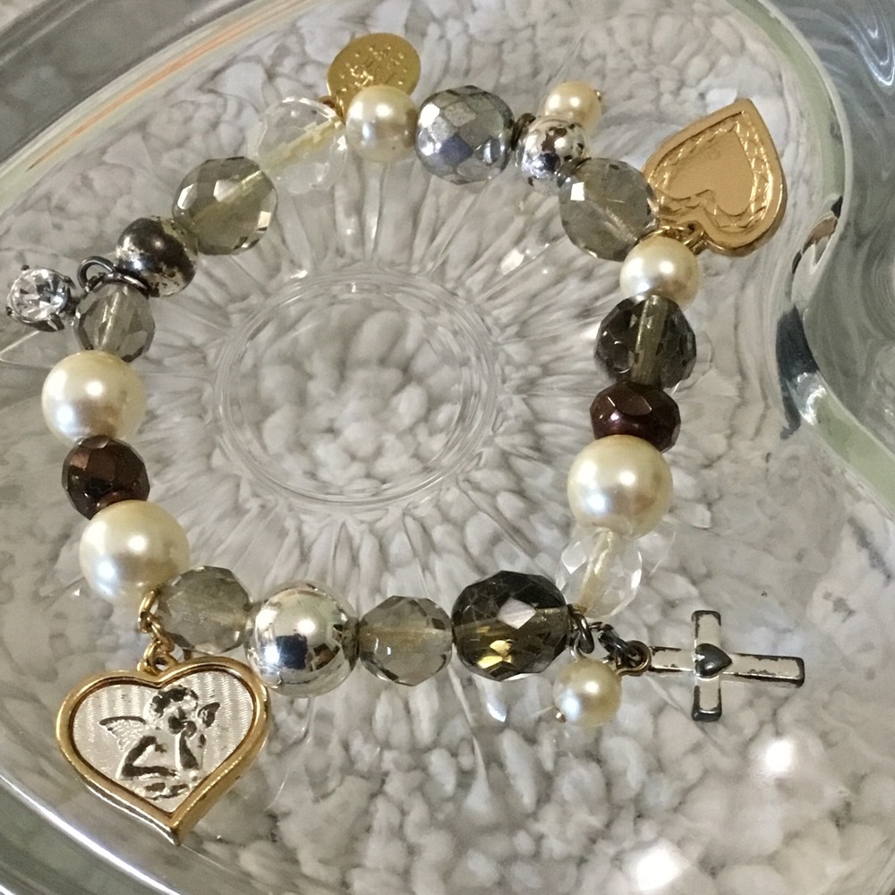 Yanbal Elasticized Bracelet